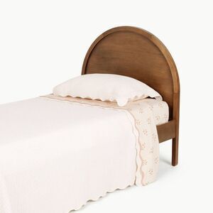 Gathre Ivory Scallop Waffle Quilt Set Full/Queen